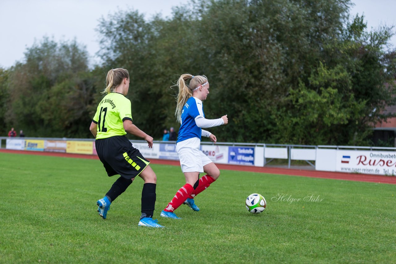 Bild 204 - B-Juniorinnen TSV Schoenberg - Holstein Kiel : Ergebnis: 0:23